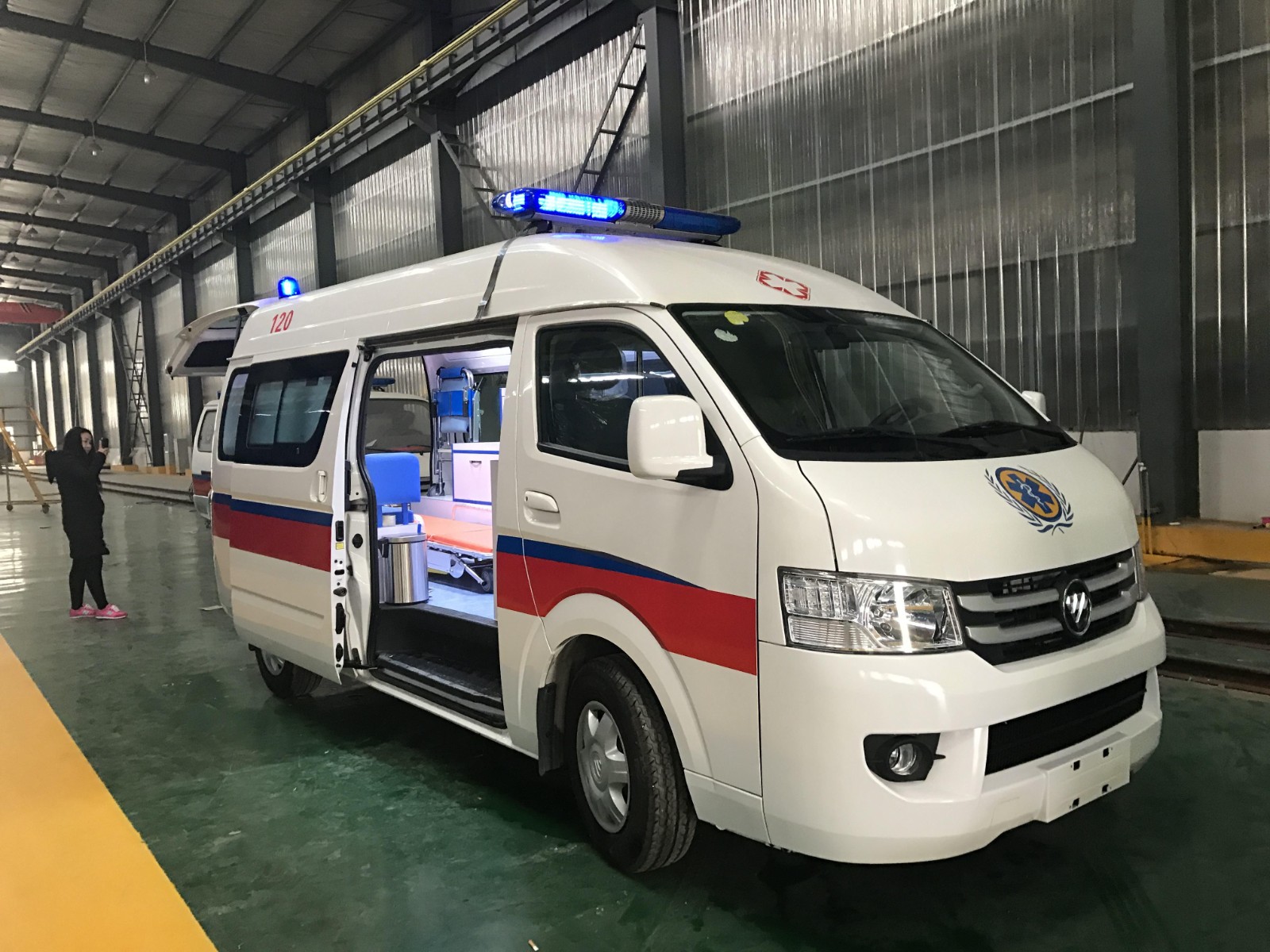 东辽县救护车转院
